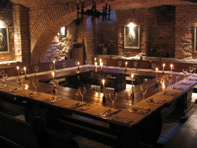זיילונה גאורה Hotel Zajazd Kultury, Dawniej Pocztowy מראה חיצוני תמונה