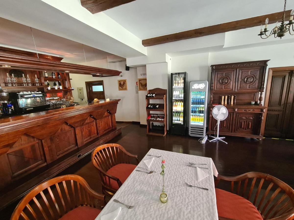 זיילונה גאורה Hotel Zajazd Kultury, Dawniej Pocztowy מראה חיצוני תמונה