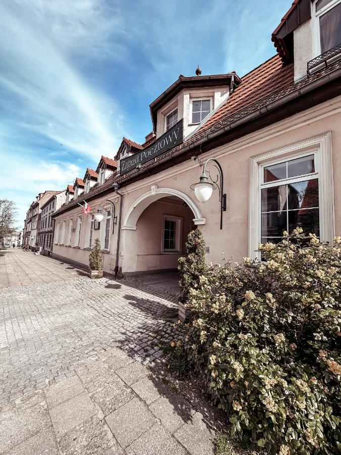 זיילונה גאורה Hotel Zajazd Kultury, Dawniej Pocztowy מראה חיצוני תמונה